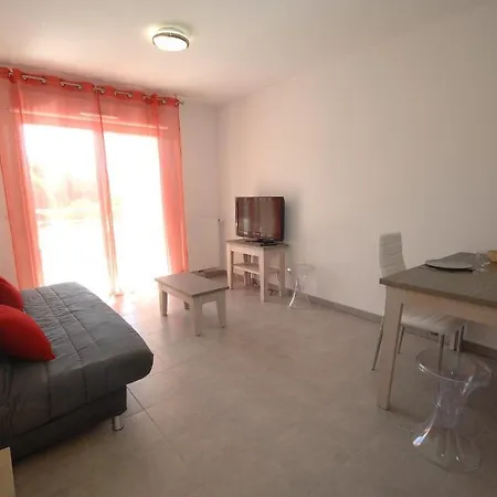 מלון דירות De Tourisme Cote ז'וביניה