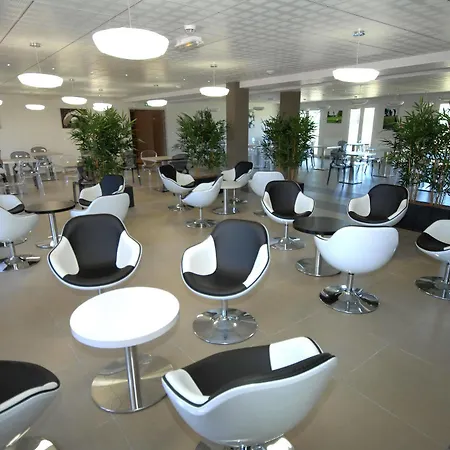 De Tourisme Cote 4*